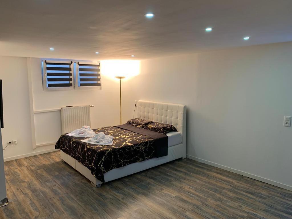 Studio 45M2 Tres Calme Village-Neuf エクステリア 写真