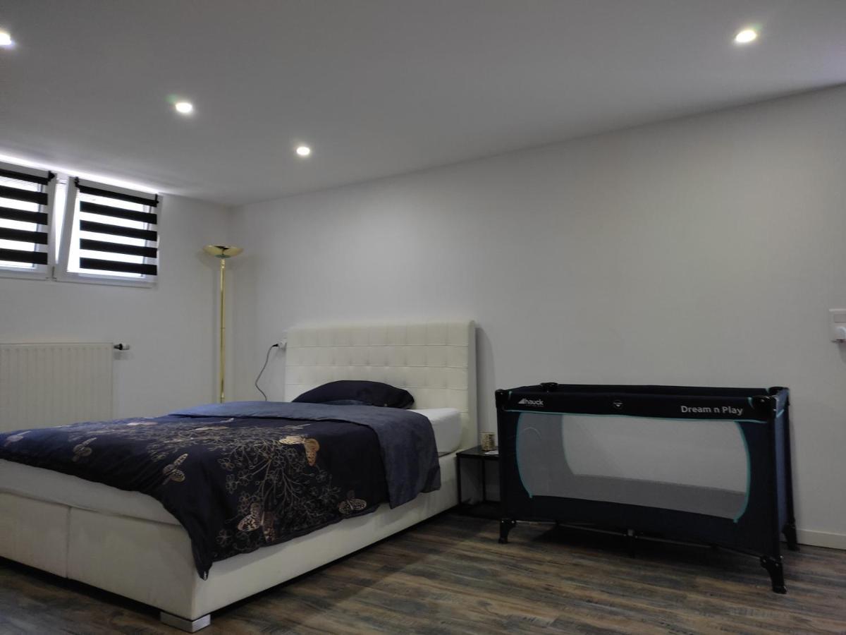 Studio 45M2 Tres Calme Village-Neuf エクステリア 写真
